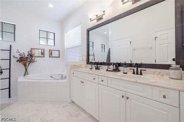 12627 Kentwood AVE, Fort Myers, FL 33913