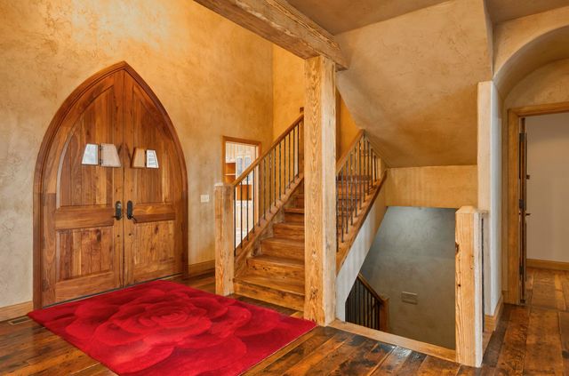 1661 N Old Burr Oak Court, Nixa, MO 65714