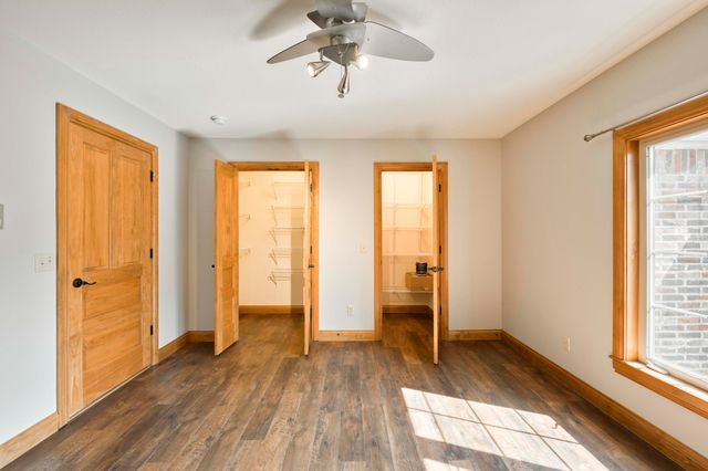 1661 N Old Burr Oak Court, Nixa, MO 65714