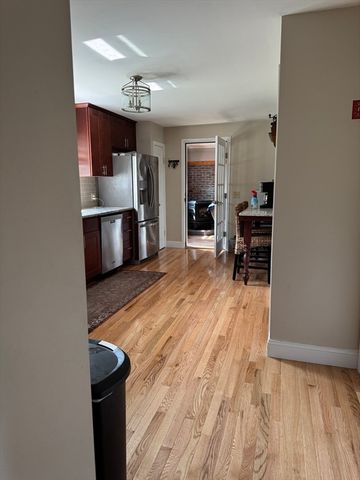 89 Westview, Worcester, MA 01602