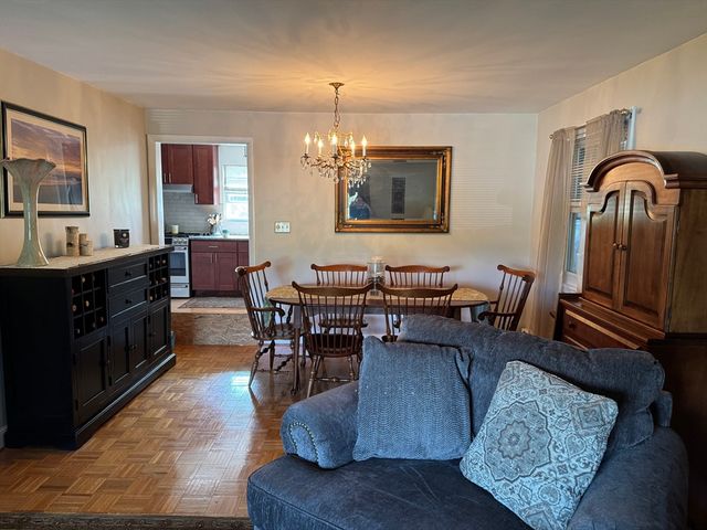 89 Westview, Worcester, MA 01602