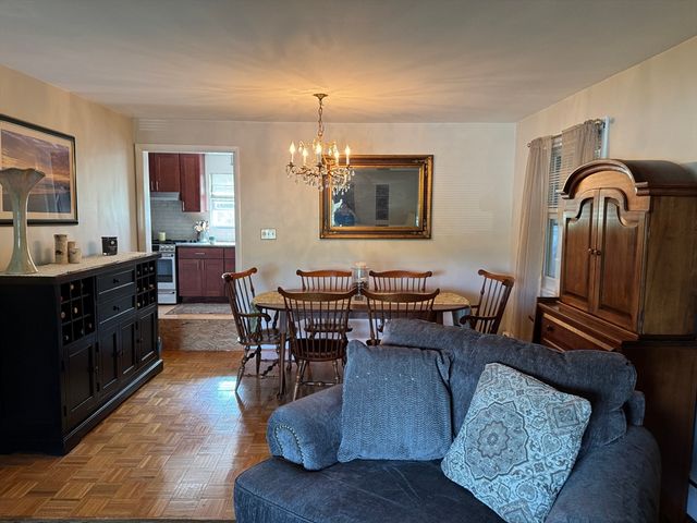 89 Westview, Worcester, MA 01602