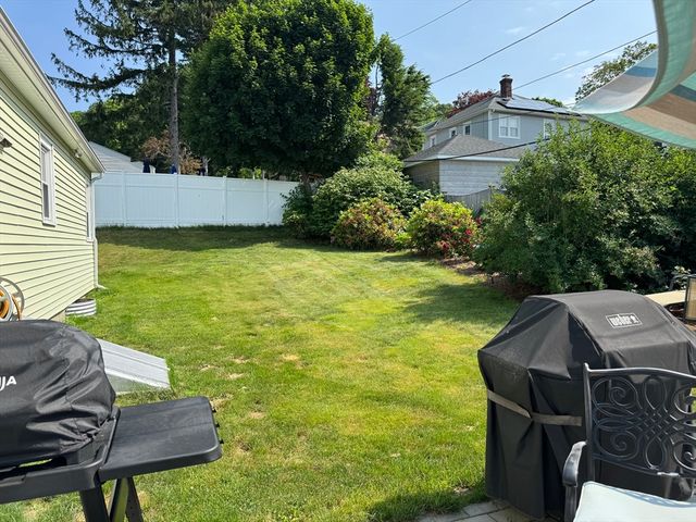 89 Westview, Worcester, MA 01602