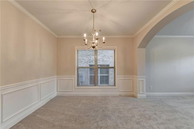 522 Suwanee Oaks Drive, Suwanee, GA 30024