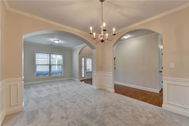 522 Suwanee Oaks Drive, Suwanee, GA 30024