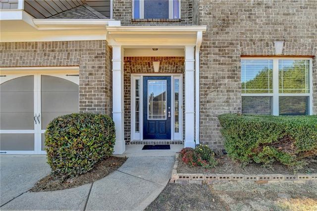 522 Suwanee Oaks Drive, Suwanee, GA 30024
