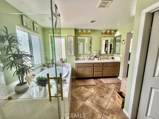 35526 Desert Rose, Lake Elsinore, CA 92532