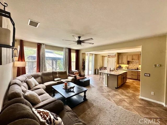 35526 Desert Rose, Lake Elsinore, CA 92532