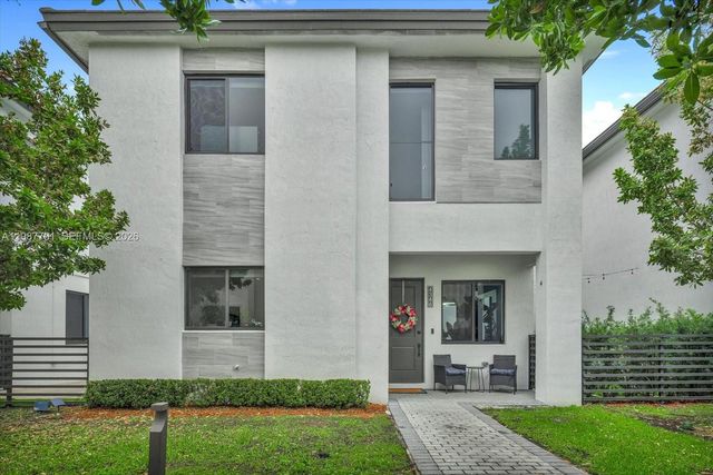 4346 NW 81st Avenue, Doral, FL 33166