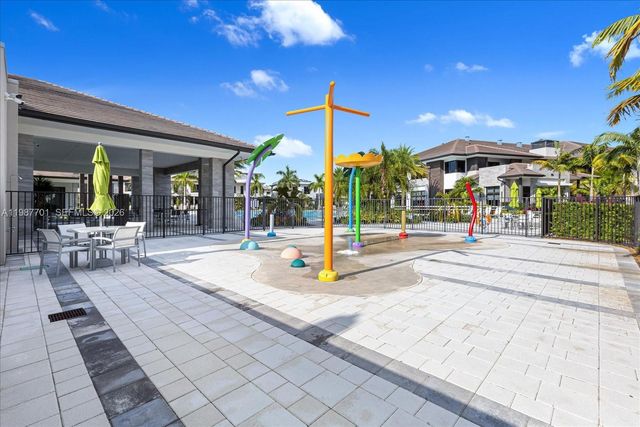 4346 NW 81st Avenue, Doral, FL 33166