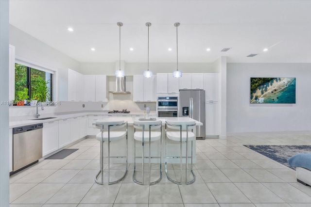 4346 NW 81st Avenue, Doral, FL 33166