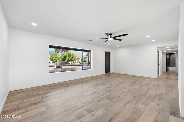 1124 N VILLA NUEVA Drive, Litchfield Park, AZ 85340