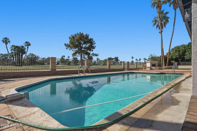 1124 N VILLA NUEVA Drive, Litchfield Park, AZ 85340