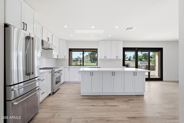 1124 N VILLA NUEVA Drive, Litchfield Park, AZ 85340