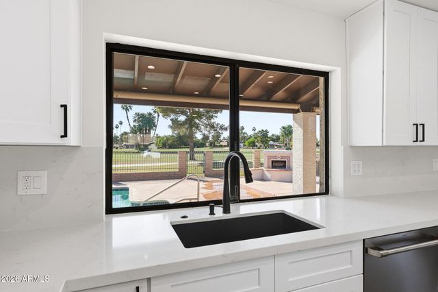 1124 N VILLA NUEVA Drive, Litchfield Park, AZ 85340