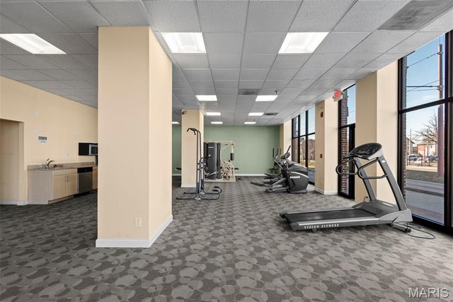 5696 Kingsbury Avenue 107, St Louis, MO 63112