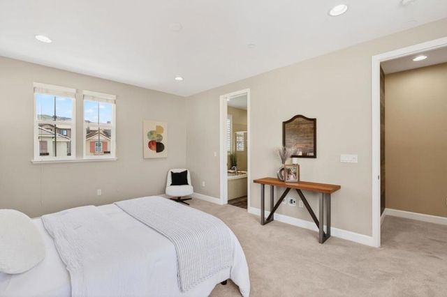 3279 La Rochelle Way, San Jose, CA 95135