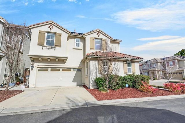 3279 La Rochelle Way, San Jose, CA 95135