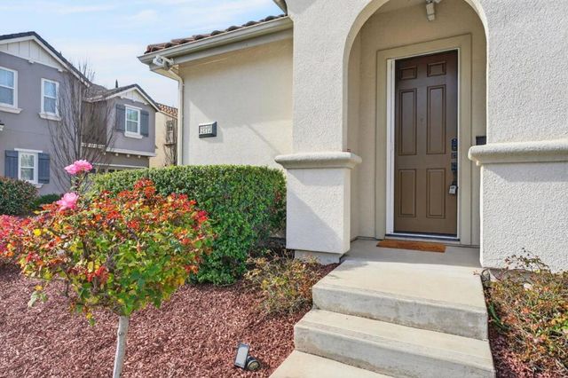 3279 La Rochelle Way, San Jose, CA 95135