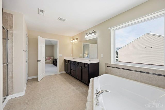 7142 Woodberry Drive, Fairfield Twp, OH 45011