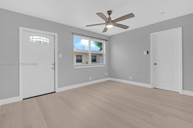 369 Phippen Waiters Rd 1-2, Dania Beach, FL 33004