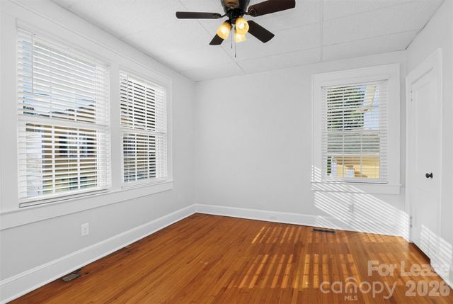 912 S York Street, Gastonia, NC 28052
