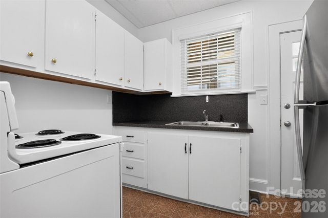 912 S York Street, Gastonia, NC 28052