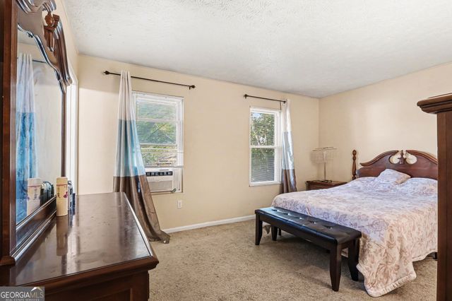 3049 Meadow Wood Court, Lawrenceville, GA 30044