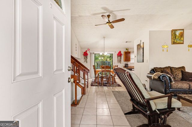 3049 Meadow Wood Court, Lawrenceville, GA 30044