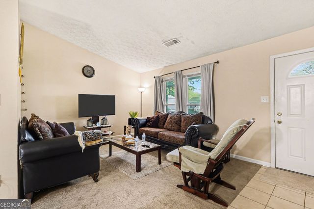 3049 Meadow Wood Court, Lawrenceville, GA 30044