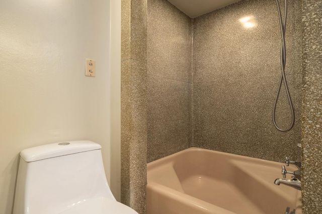 5306 N Sequoia Drive, Fresno, CA 93711