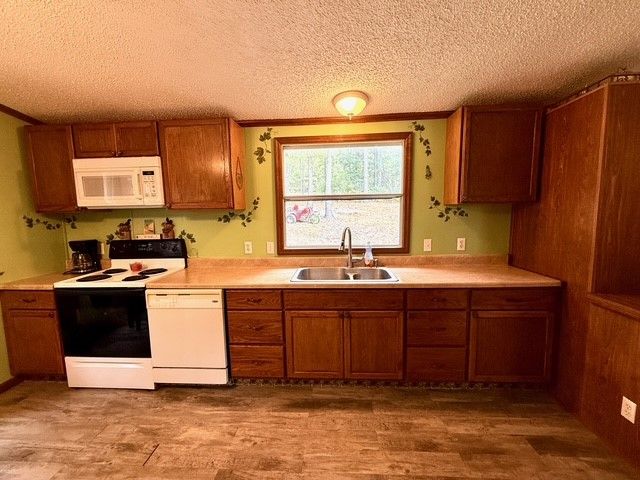 4943 Polite Road, Omaha, AR 72662