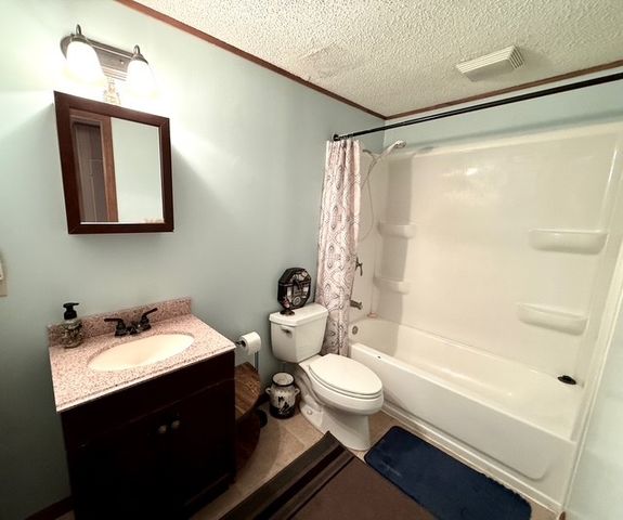 4943 Polite Road, Omaha, AR 72662