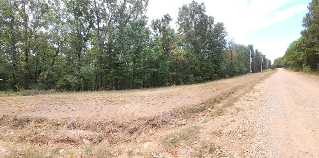 4943 Polite Road, Omaha, AR 72662