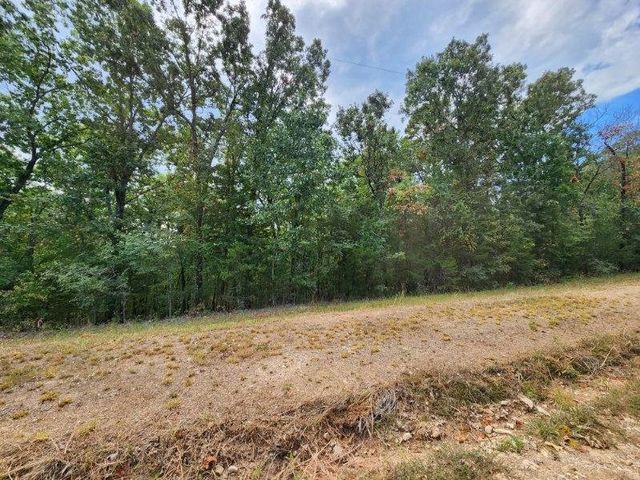 4943 Polite Road, Omaha, AR 72662