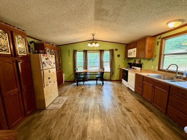 4943 Polite Road, Omaha, AR 72662