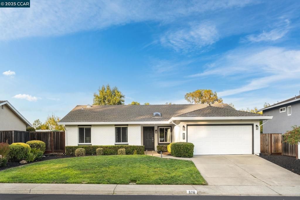 576 Santander Dr, San Ramon, CA 94583