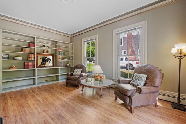 12 Highland Street, Meredith, NH 03253