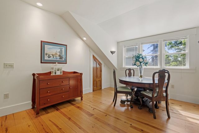 12 Highland Street, Meredith, NH 03253