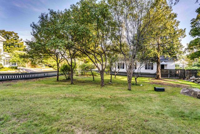 12 Highland Street, Meredith, NH 03253