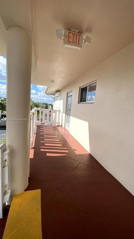 2640 S Garden Dr S 301, Lake Worth, FL 33461