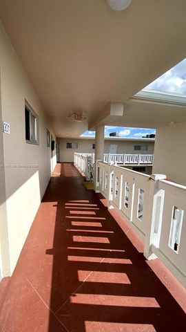 2640 S Garden Dr S 301, Lake Worth, FL 33461