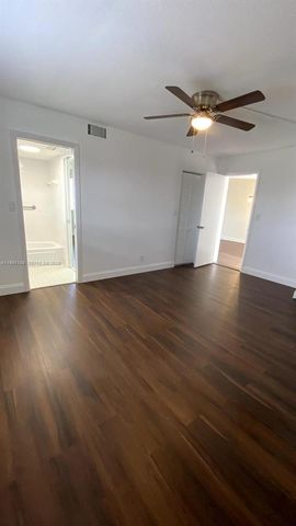 2640 S Garden Dr S 301, Lake Worth, FL 33461