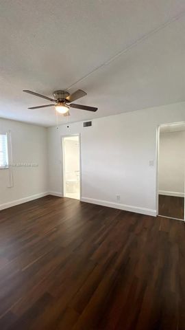 2640 S Garden Dr S 301, Lake Worth, FL 33461