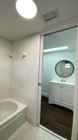 2640 S Garden Dr S 301, Lake Worth, FL 33461