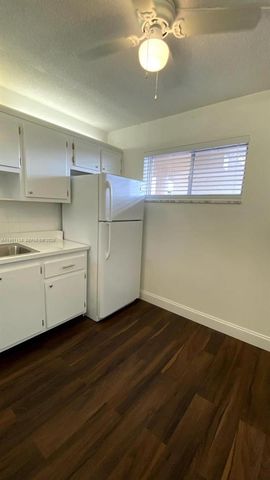 2640 S Garden Dr S 301, Lake Worth, FL 33461