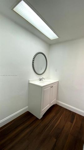 2640 S Garden Dr S 301, Lake Worth, FL 33461