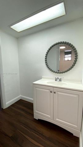 2640 S Garden Dr S 301, Lake Worth, FL 33461