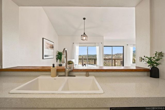 11592 Alkaid, San Diego, CA 92126