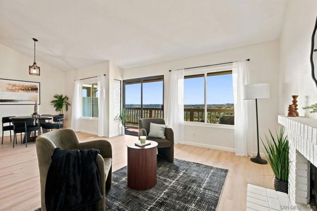 11592 Alkaid, San Diego, CA 92126